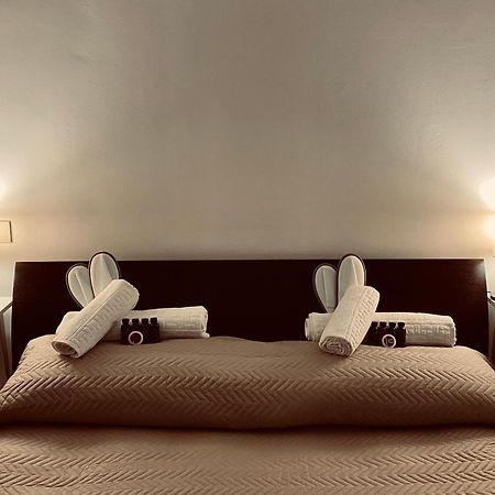 Palazzo Pia Rooms Valdragone Екстер'єр фото