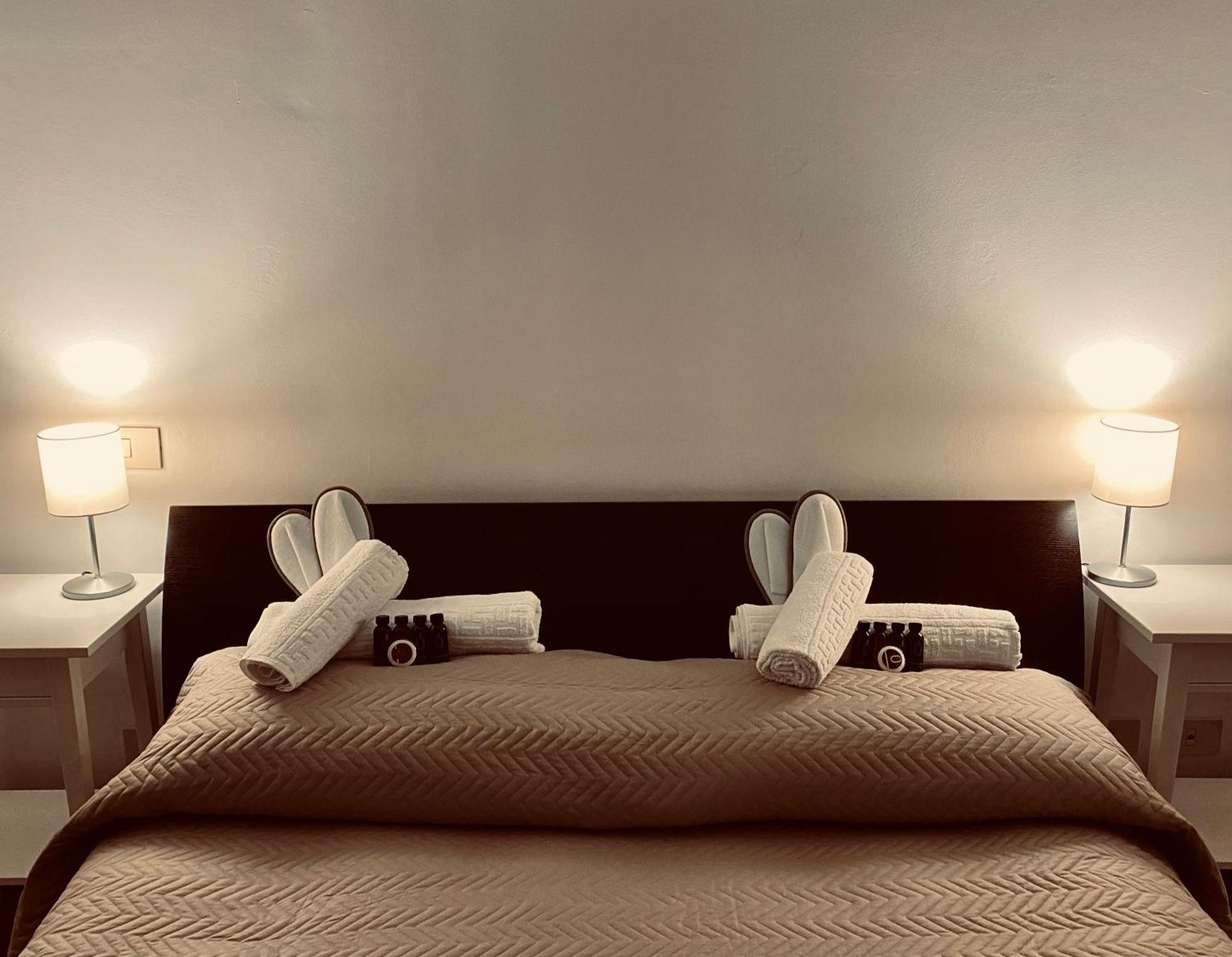 Palazzo Pia Rooms Valdragone Екстер'єр фото